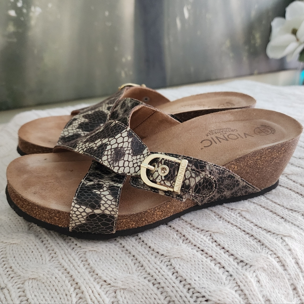 Vionic Women's Brown Snake Pattern Sandals.Orthah… - image 2
